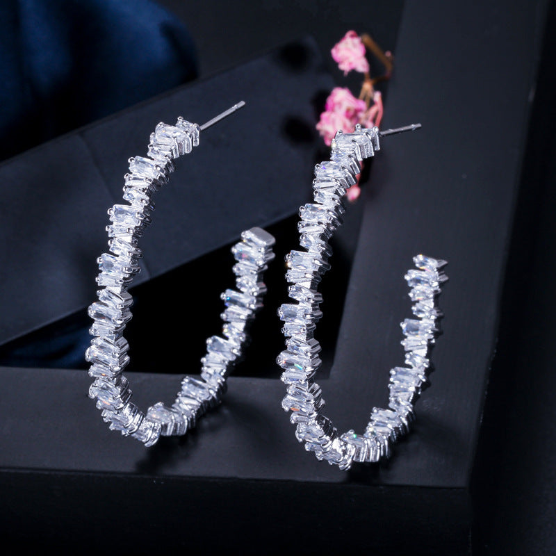 High-grade Zircon Irregular Earrings Fashion Creative Wild ear Jewelry