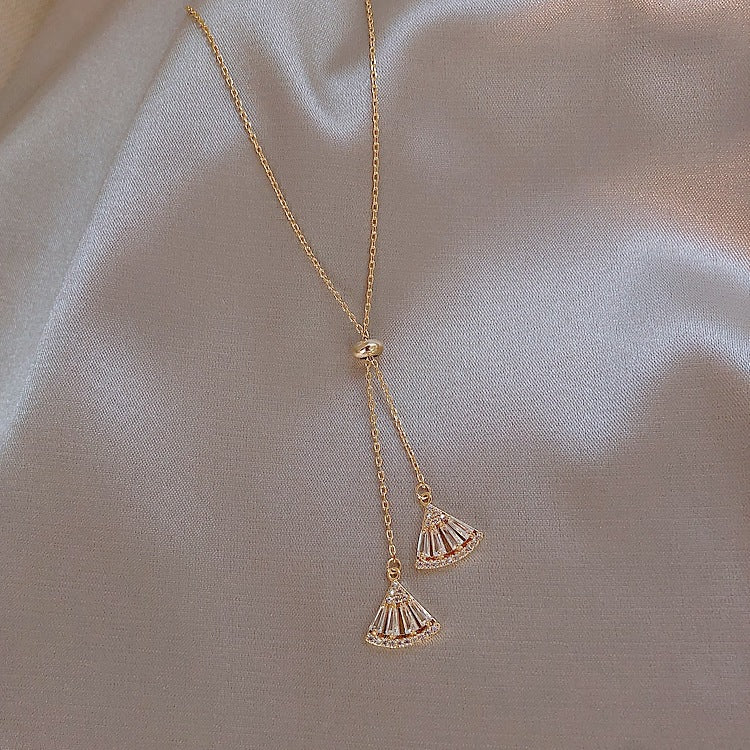 Fan Crystal Necklace