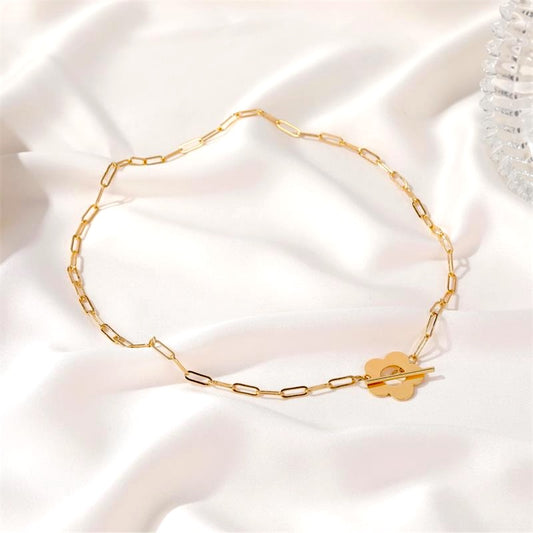 Flower Paper Clip Chain Necklace
