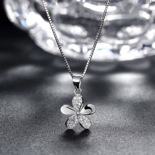 Silver Flower Necklace