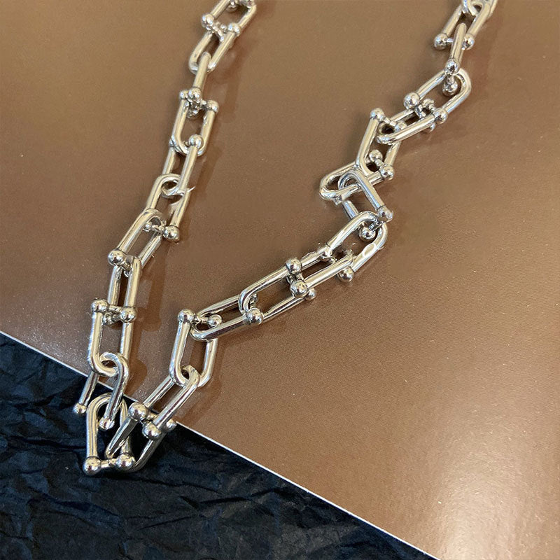 U Link Chain Necklace