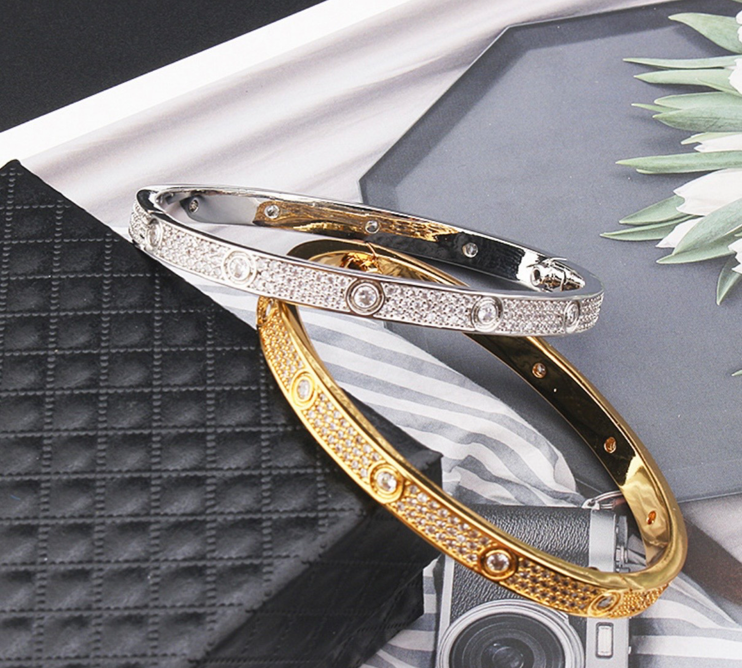 Zircon Bangle bracelet