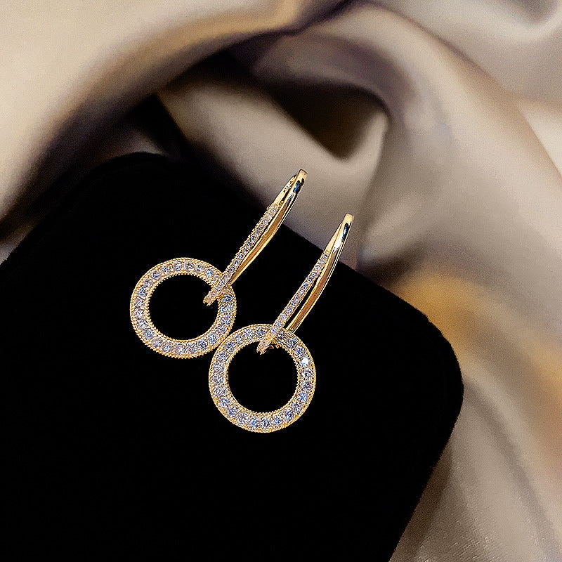 Round Earrings