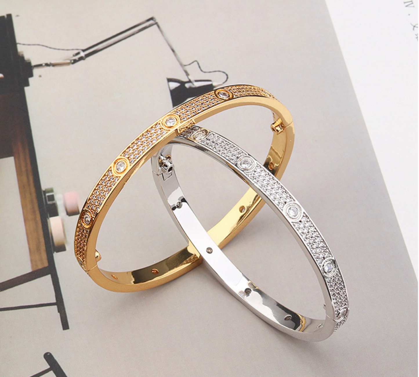 Zircon Bangle bracelet